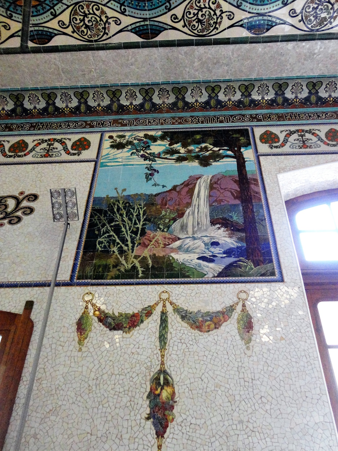 MUÑOZ DUEÑAS - Estación del Norte - Valencia  (4).JPG